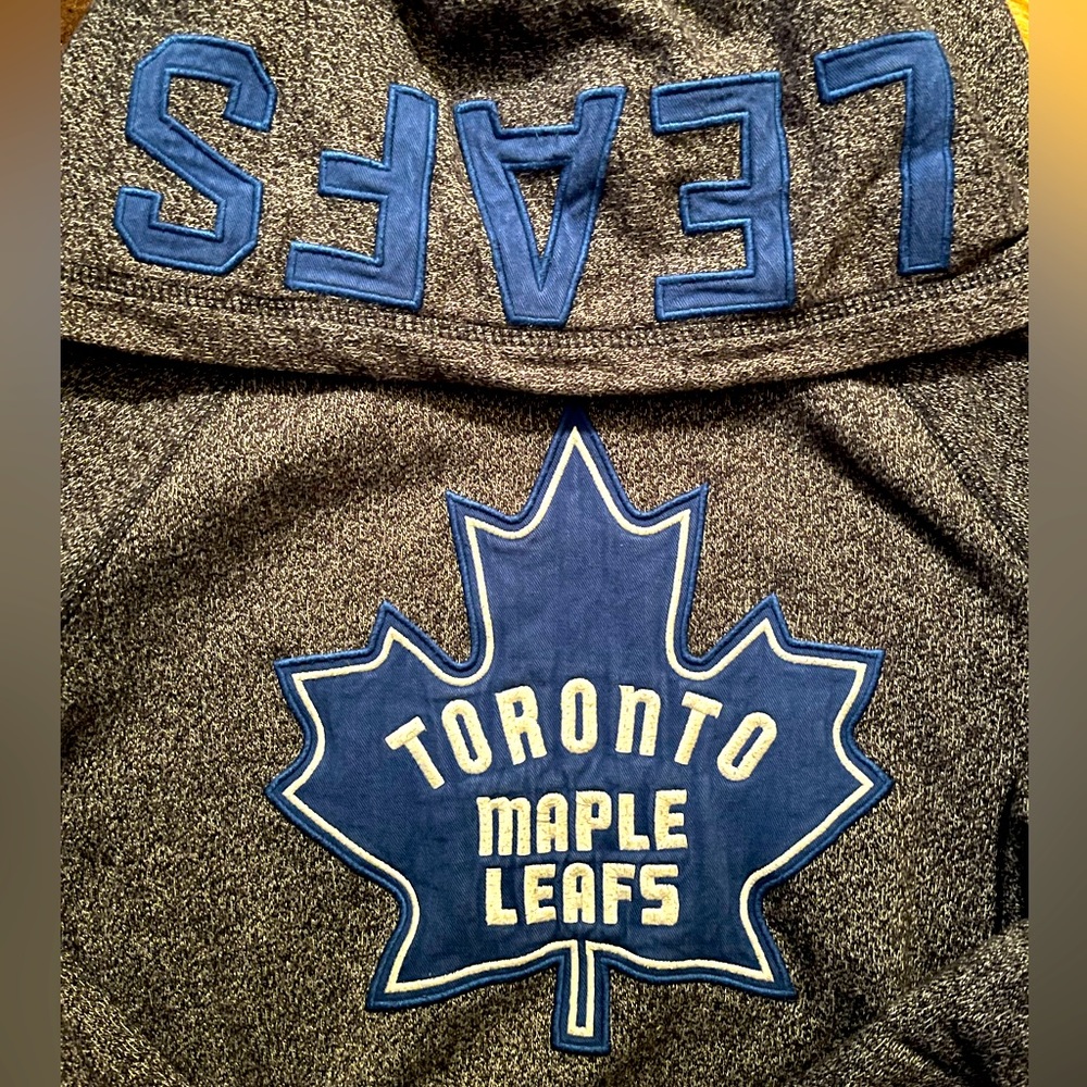 Roots Leafs Sweater